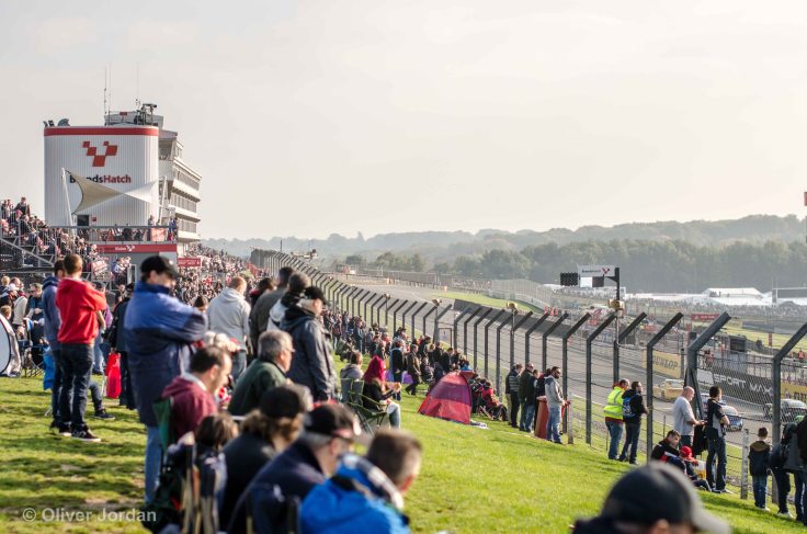 Brands Hatch pit straight.